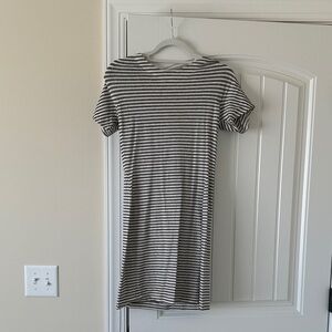 Theory Black and White Striped Linen Blend T shirt Dress